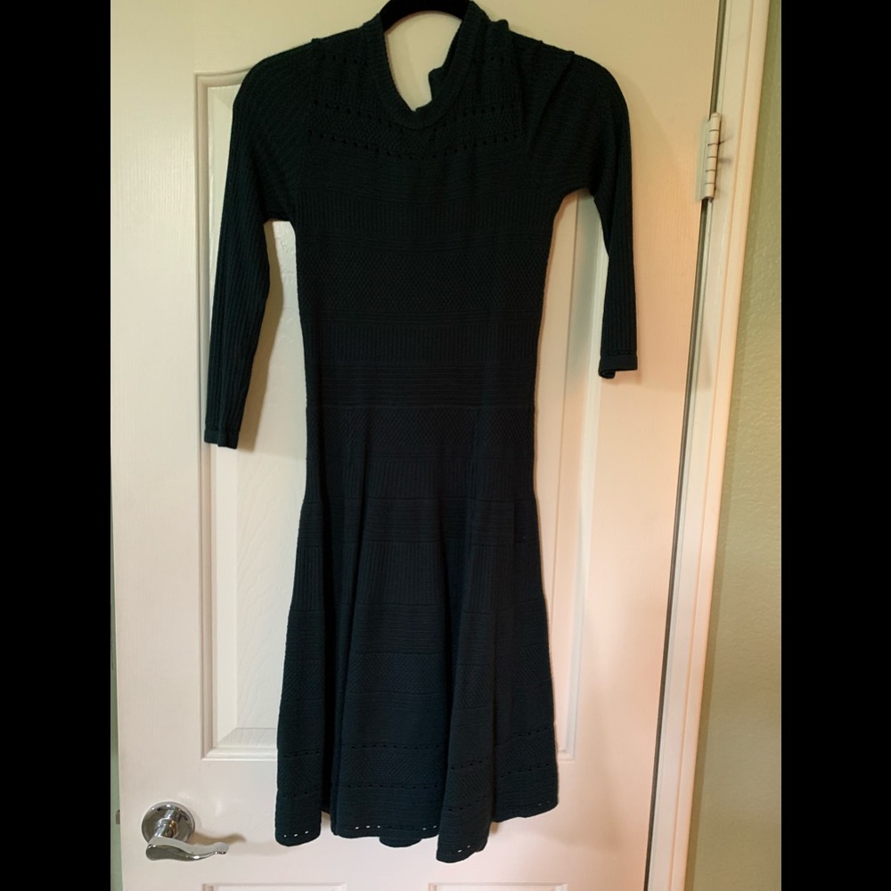 Eliza J sweater dress. Worn once. Size xs